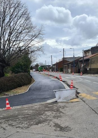 vue du carrefour avec la RD79 sur les travaux en cours